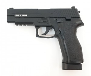 Страйкбольный пистолет KJW KP-01-E2 SigSauer P226E2 CO₂ GBB