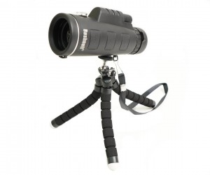 Монокуляр Bushnell 18x42 с компасом и штативом