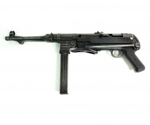 Макет автомат MP-40 «Шмайссер» состаренный, с ремнем (Германия, 1940 г.) DE-1111-C-OLD